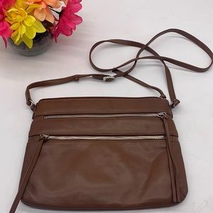 ili New York Carmel Color Small Tan Leather Crossbody Bag BRN5290D